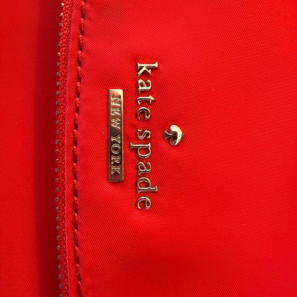 NWT Kate Spade Classic Nylon Mini Carson Crossbody RED Zipper Purse - Picture 4 of 8